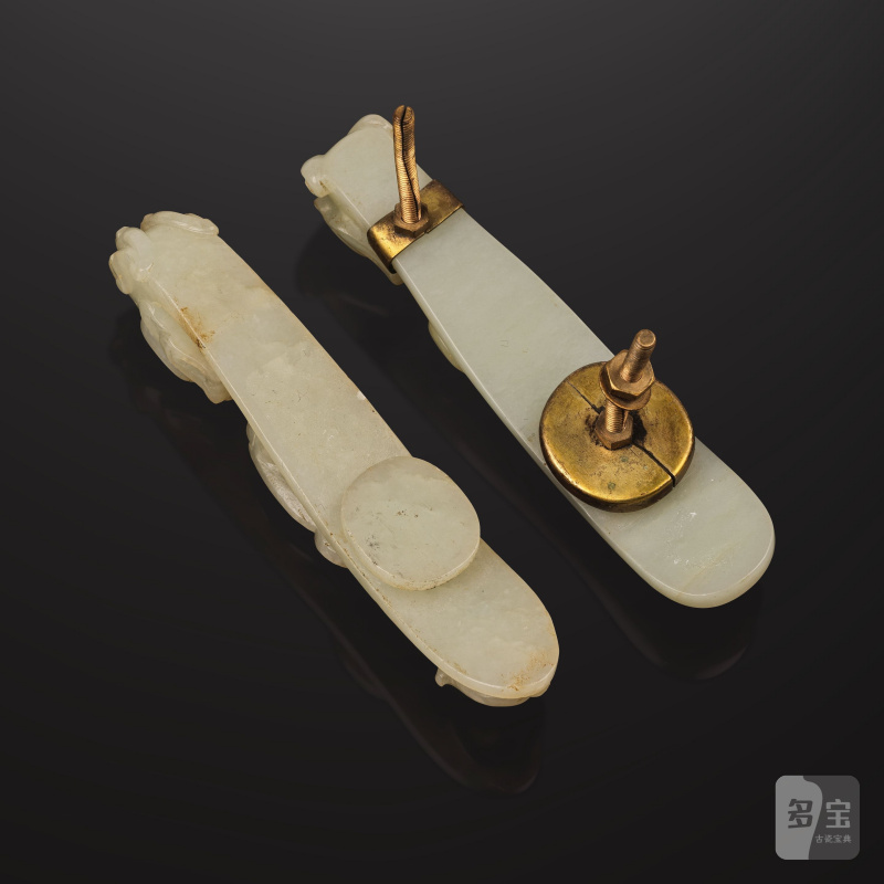清晚期 玉龍紋帶鉤兩件 | DEUX BOUCLES DE CEINTURE EN JADE CÉLADON - 图4